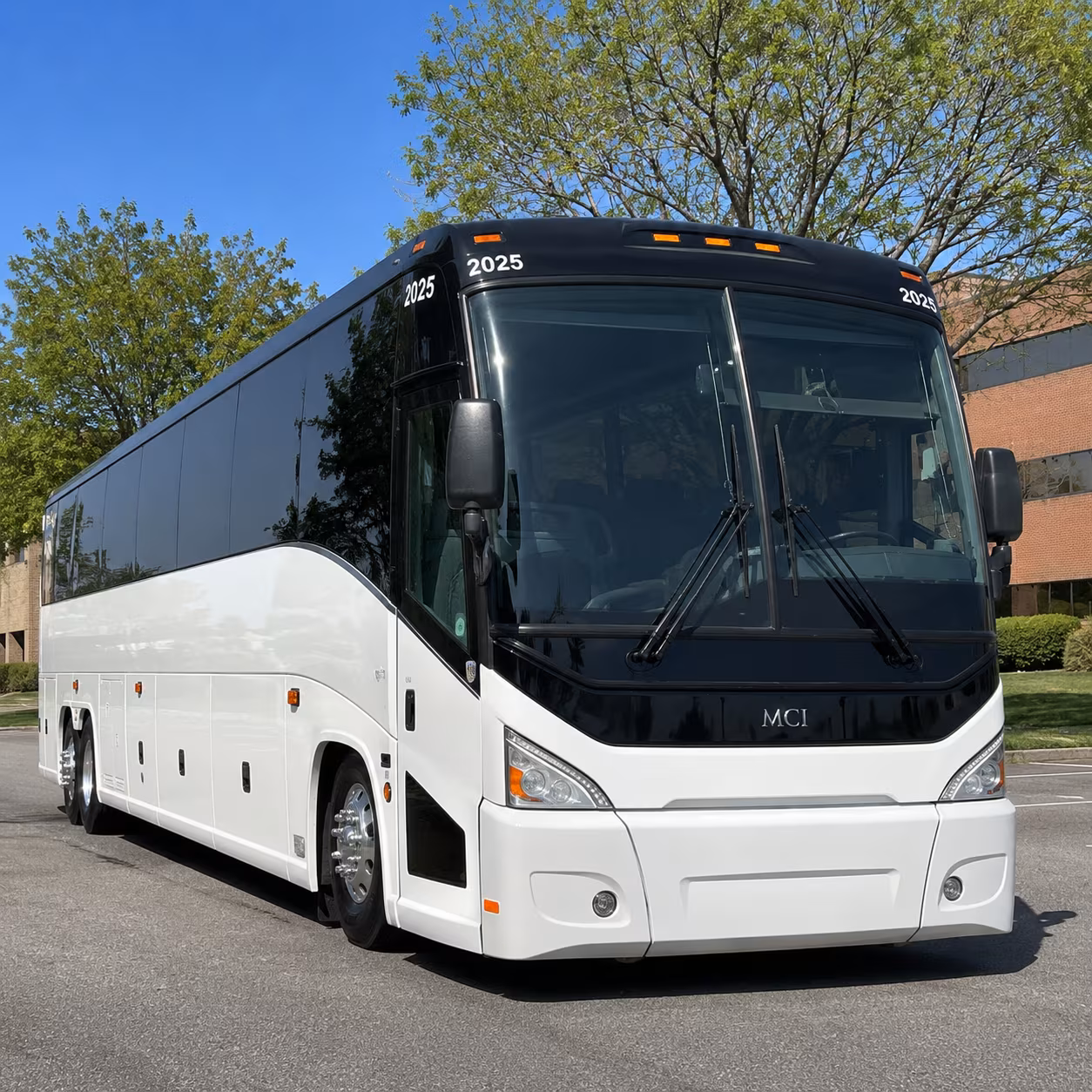book group transportation for your next airport transfer 2