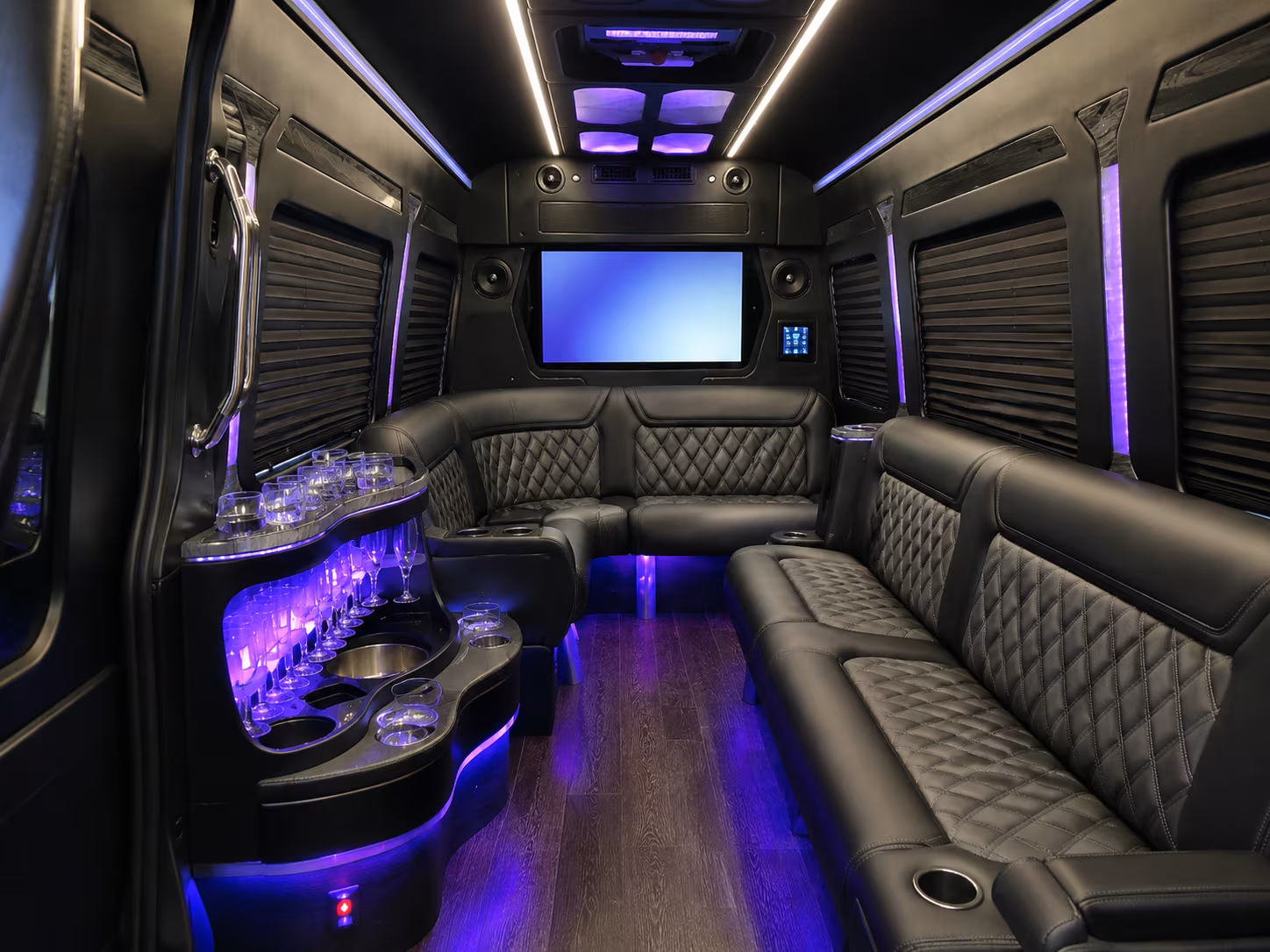 book group transportation for your next convention or trade show 1