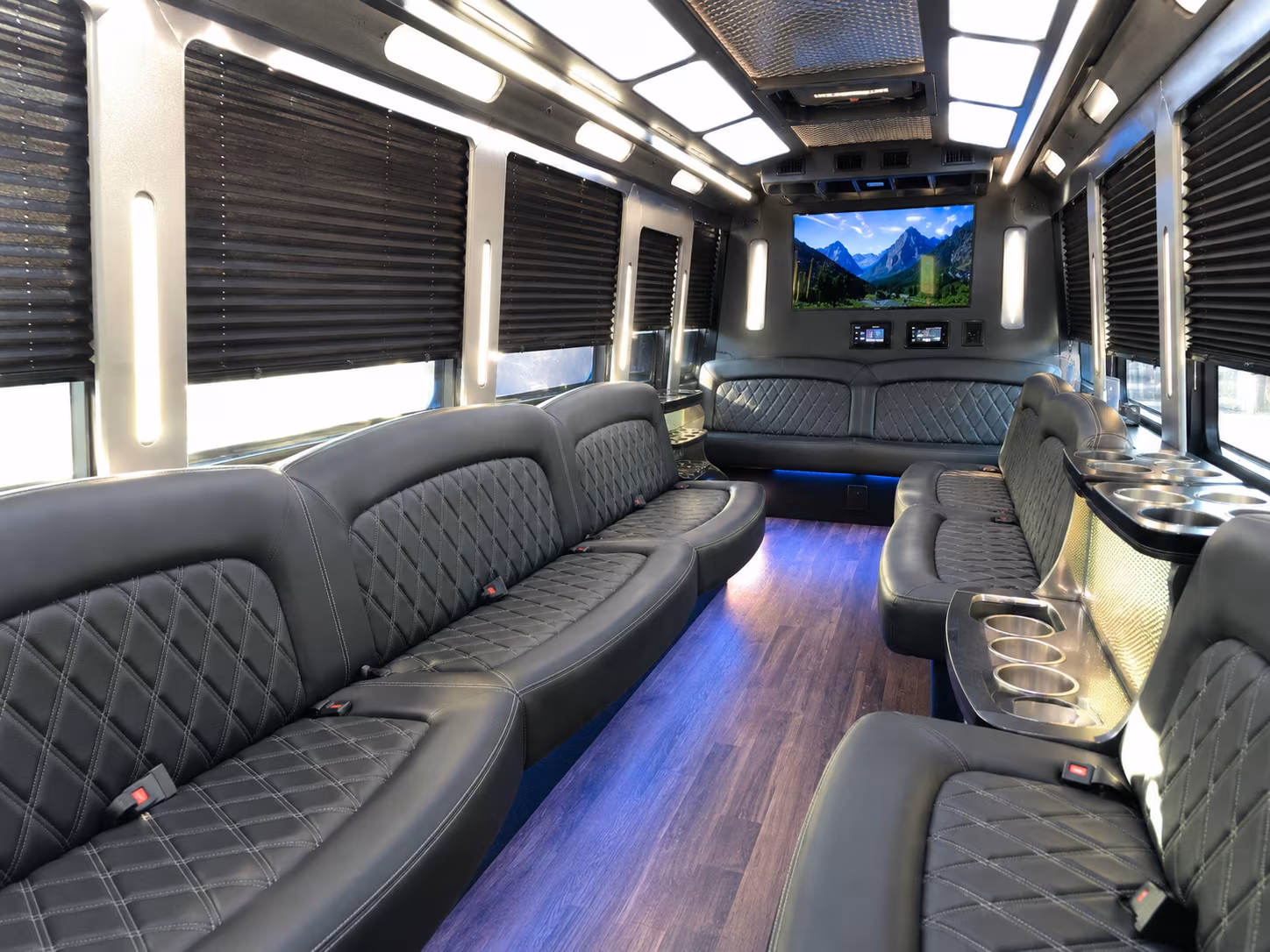 school field trip buses and educational group transportation in west palm beach